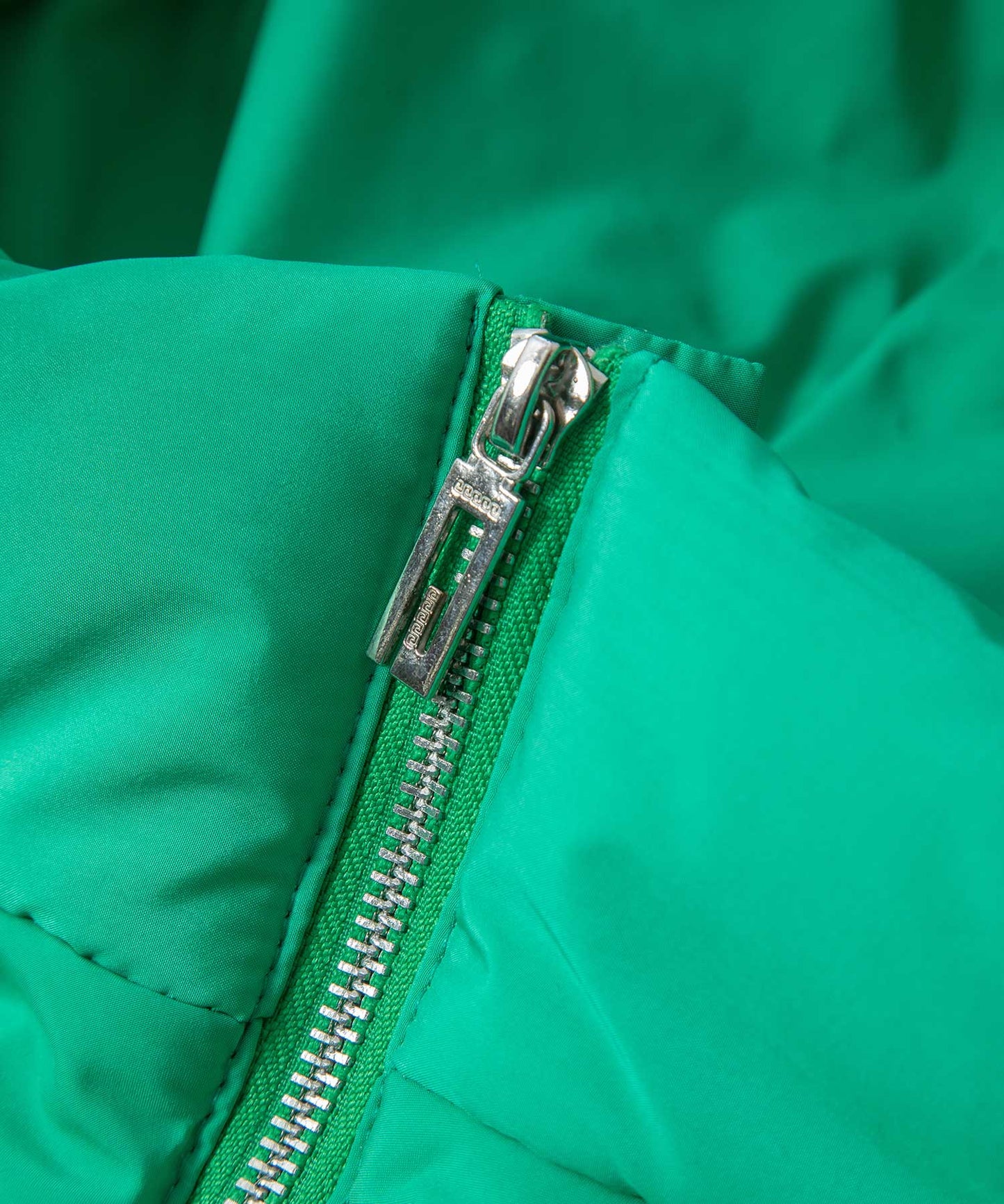 パファーバラクラバ